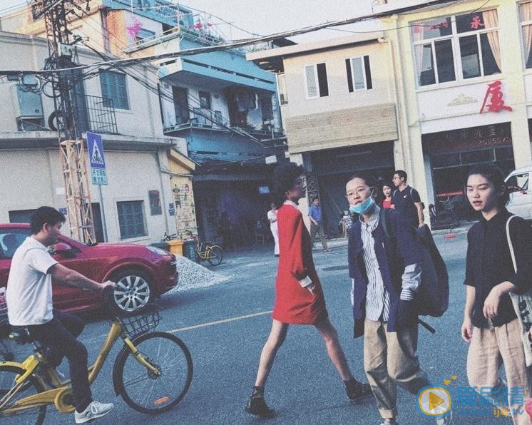 潘美烨红色写真 潘美烨高清写真_潘美烨高清剧照
