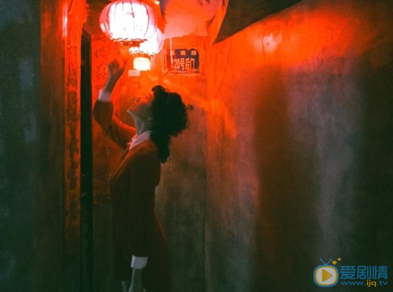 潘美烨红色写真 潘美烨高清写真_潘美烨高清剧照