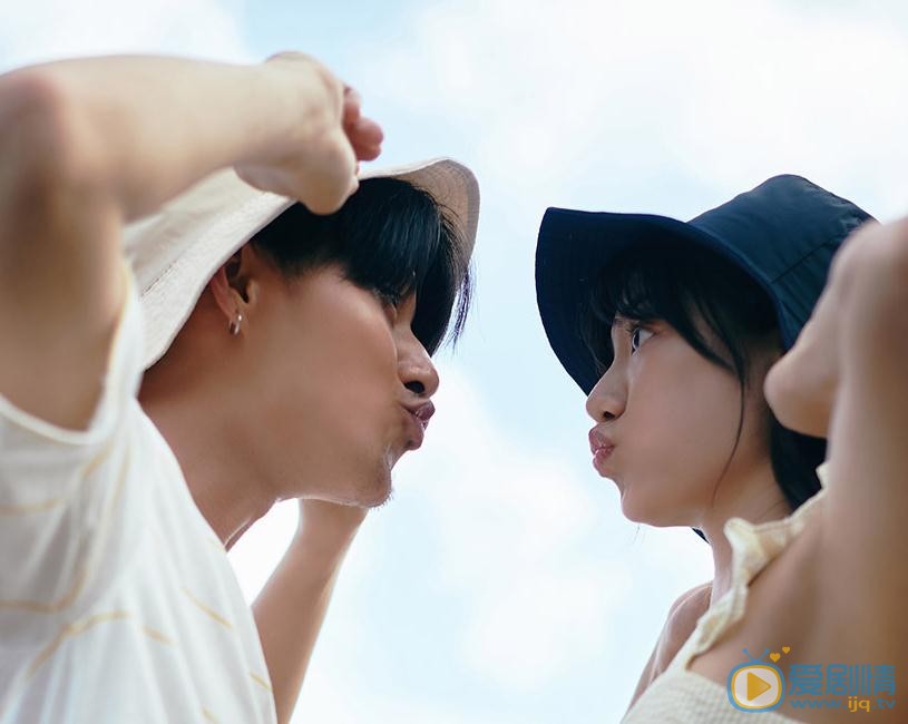 潘美烨夏日情侣写真 潘美烨高清写真_潘美烨高清剧照