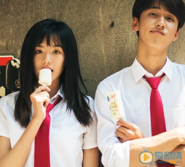 潘美烨夏日情侣写真 潘美烨高清写真_潘美烨高清剧照