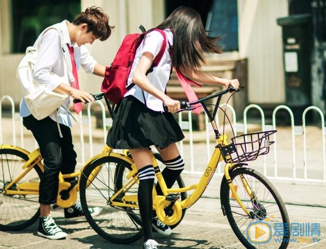 潘美烨夏日情侣写真 潘美烨高清写真_潘美烨高清剧照