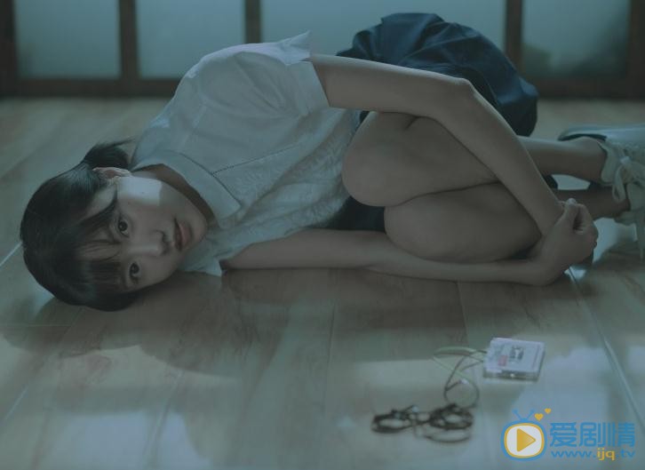 潘美烨制服写真 潘美烨高清写真_潘美烨高清剧照