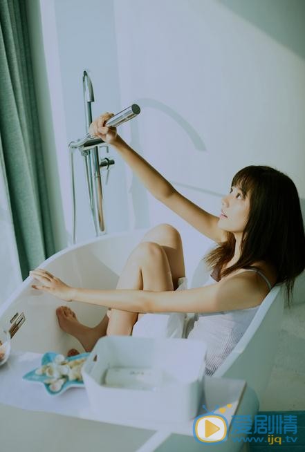 潘美烨夏日写真 潘美烨高清写真_潘美烨高清剧照