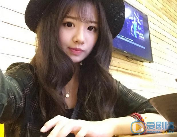 潘美烨生活照 潘美烨高清写真_潘美烨高清剧照