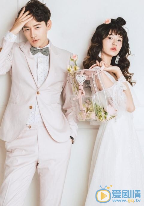 潘美烨夏日情侣写真 潘美烨高清写真_潘美烨高清剧照