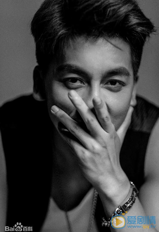 康磊帅气写真 康磊高清写真_康磊高清剧照