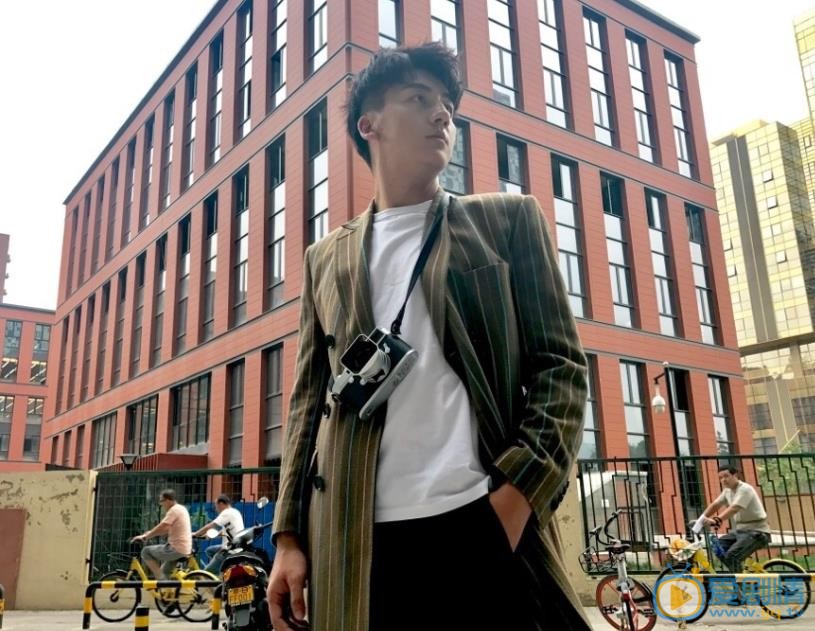 康磊生活照 康磊高清写真_康磊高清剧照