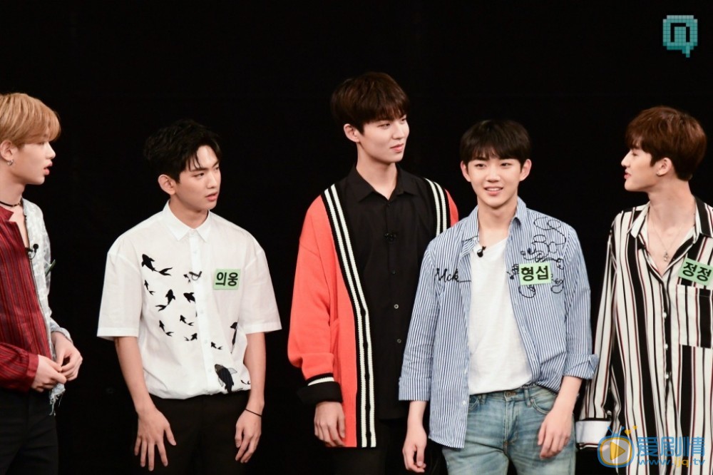 黄明昊演唱会写真 黄明昊高清写真_黄明昊高清剧照
