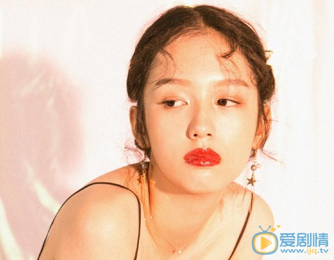 周也性感写真 周也高清写真_周也高清剧照
