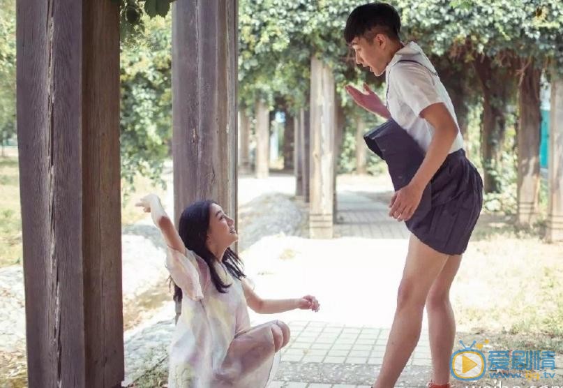 张皓伦校园写真 张皓伦高清写真_张皓伦高清剧照