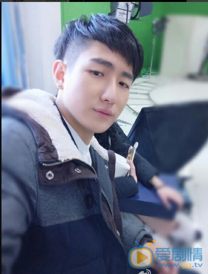 张皓伦个人写真 张皓伦高清写真_张皓伦高清剧照