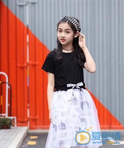 黄婧纯街拍写真 黄婧纯高清写真_黄婧纯高清剧照