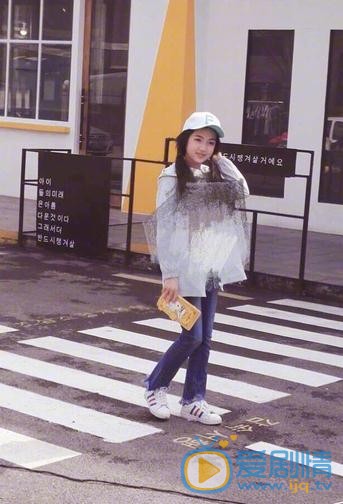 黄婧纯街拍写真 黄婧纯高清写真_黄婧纯高清剧照