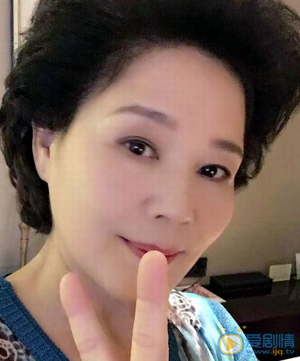 杨青生活照 杨青高清写真_杨青高清剧照