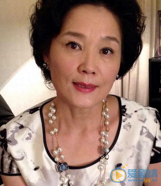 杨青生活照 杨青高清写真_杨青高清剧照