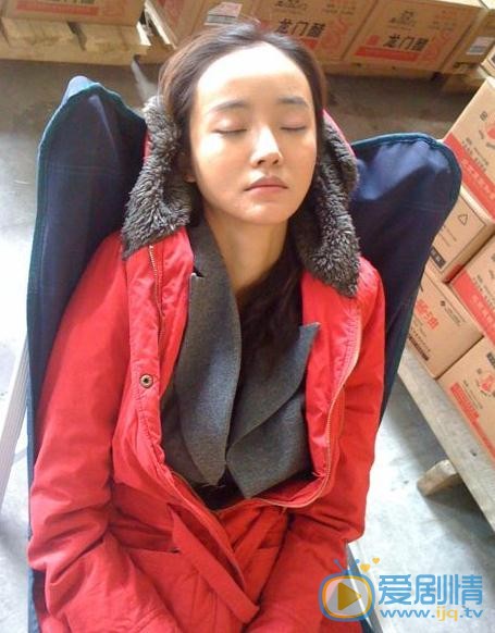 杨梅片场照 杨梅高清写真_杨梅高清剧照