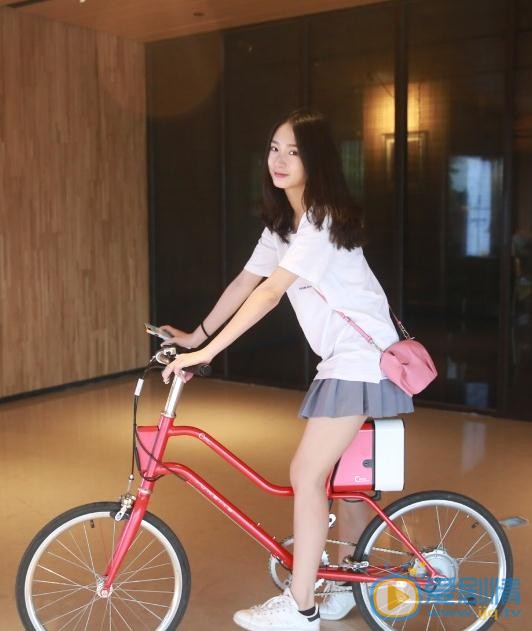 谭盐盐生活照 谭盐盐高清写真_谭盐盐高清剧照