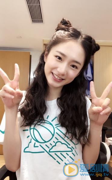 谭盐盐生活照 谭盐盐高清写真_谭盐盐高清剧照