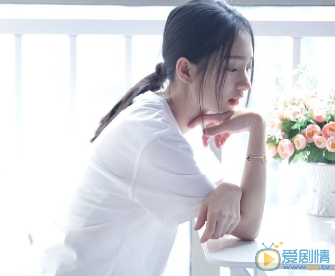 谭盐盐颓废写真 谭盐盐高清写真_谭盐盐高清剧照