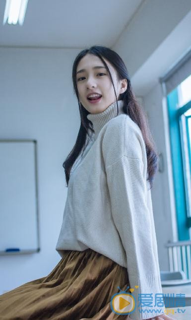 谭盐盐颓废写真 谭盐盐高清写真_谭盐盐高清剧照