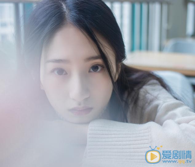 谭盐盐颓废写真 谭盐盐高清写真_谭盐盐高清剧照