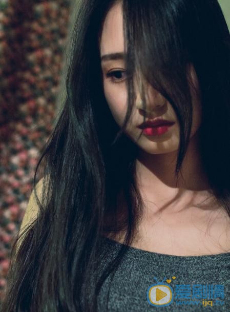 谭盐盐冬日写真 谭盐盐高清写真_谭盐盐高清剧照