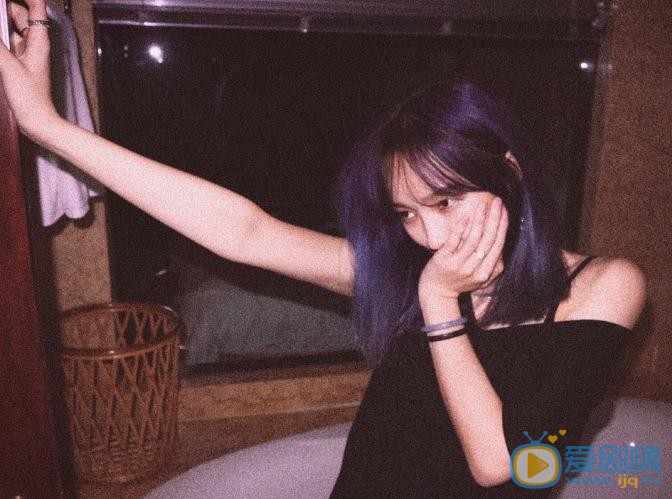 孟佳颓废写真 孟佳高清写真_孟佳高清剧照