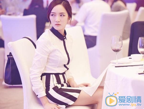 孟佳《第三种爱情》剧照 孟佳高清写真_孟佳高清剧照