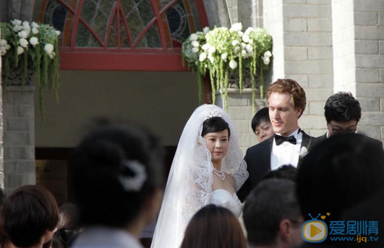 袁立结婚照 袁立高清写真_袁立高清剧照