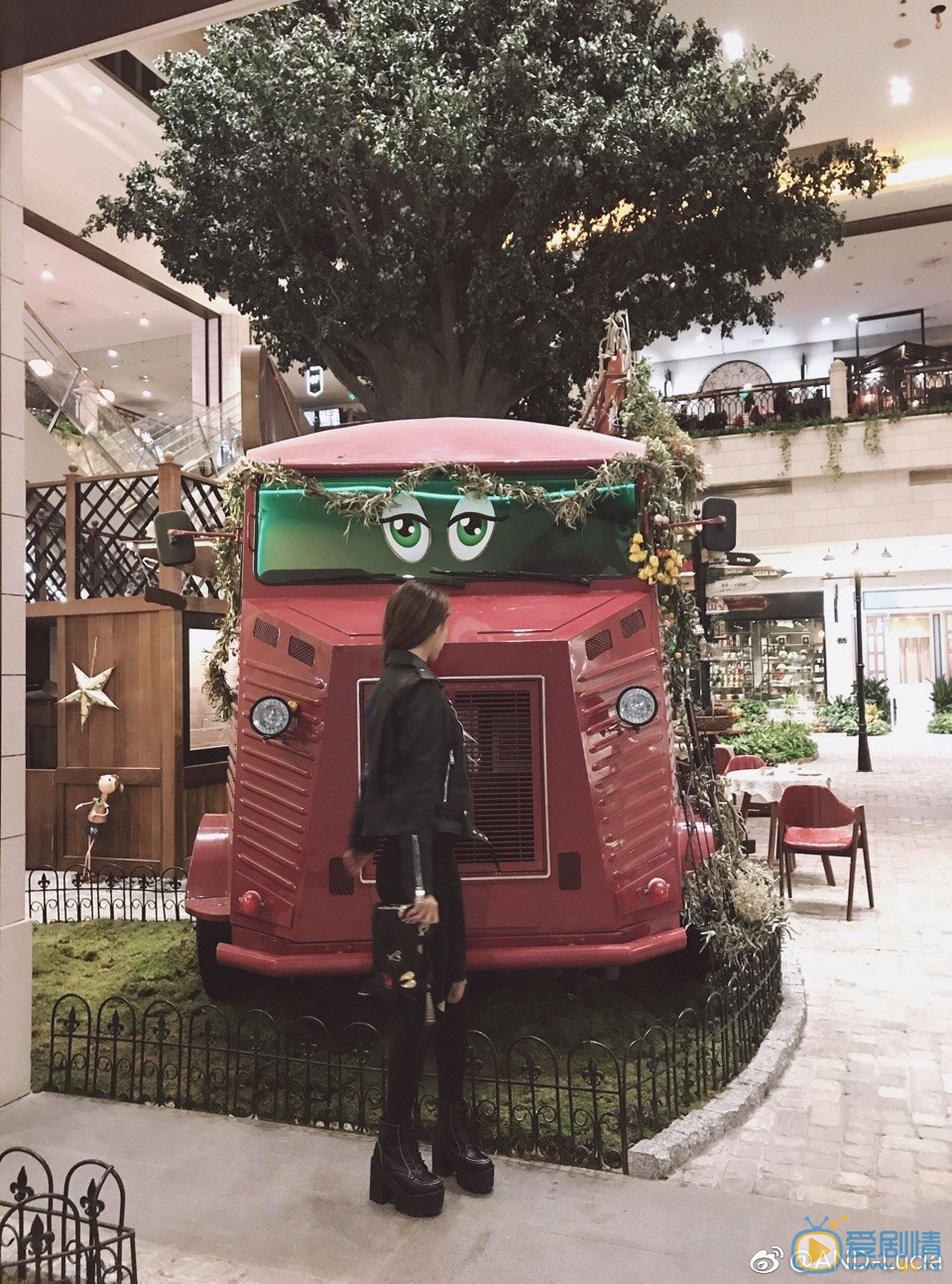 陈盈燕街拍写真 陈盈燕高清写真_陈盈燕高清剧照