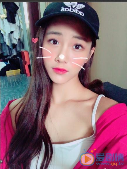陈盈燕俏丽写真 陈盈燕高清写真_陈盈燕高清剧照