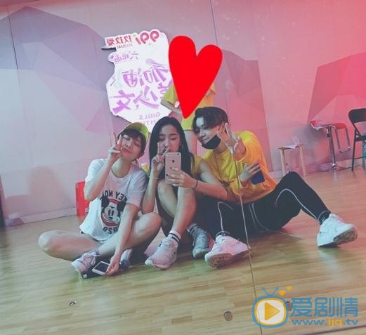 陈盈燕乐队写真 陈盈燕高清写真_陈盈燕高清剧照