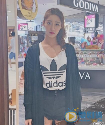 陈盈燕机场照写真 陈盈燕高清写真_陈盈燕高清剧照