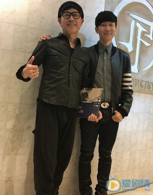 林俊杰与人合照 林俊杰高清写真_林俊杰高清剧照