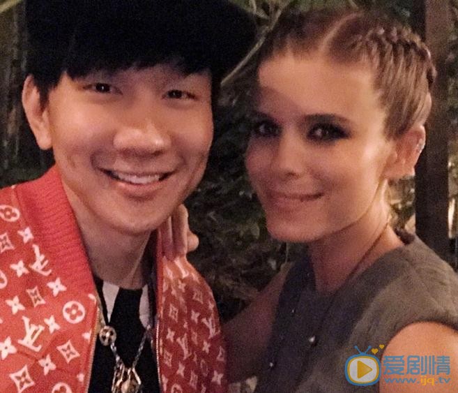 林俊杰与人合照 林俊杰高清写真_林俊杰高清剧照