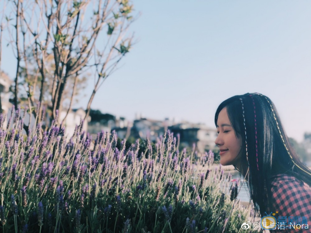 走火中闫妍是谁扮演的？闫妍扮演者韩与诺个人资料、写真及生活照欣赏
