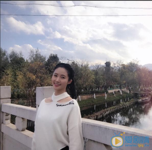 走火中闫妍是谁扮演的？闫妍扮演者韩与诺个人资料、写真及生活照欣赏