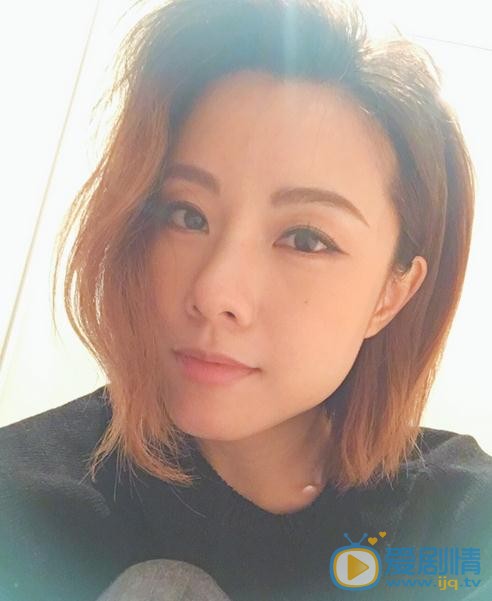 邓丽欣生活照 邓丽欣高清写真_邓丽欣高清剧照