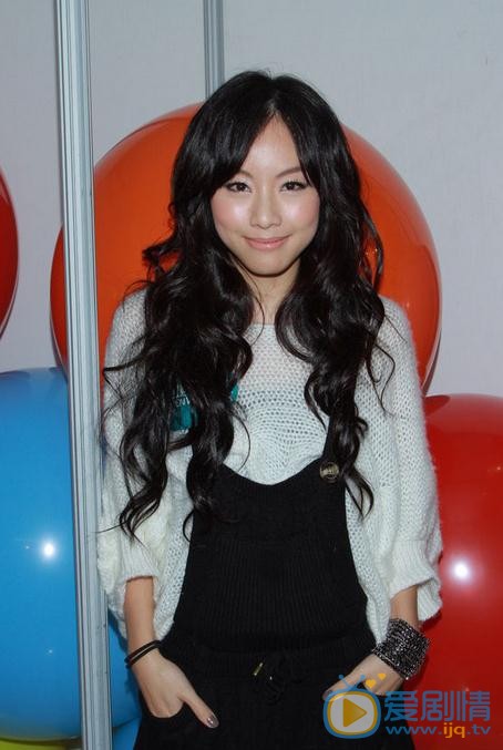 邓丽欣活动照 邓丽欣高清写真_邓丽欣高清剧照