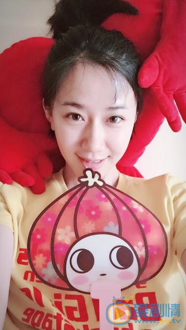 司珂华生活照 司珂华高清写真_司珂华高清剧照