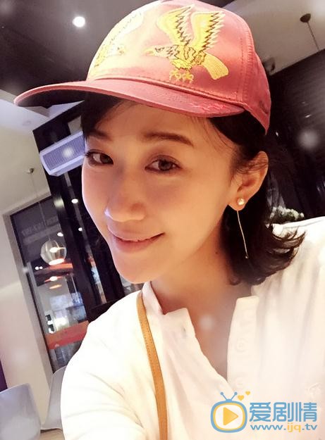 司珂华生活照 司珂华高清写真_司珂华高清剧照