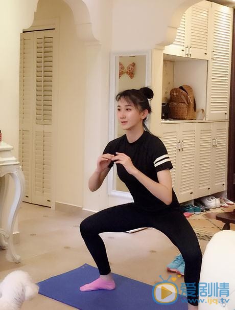 司珂华健身照 司珂华高清写真_司珂华高清剧照