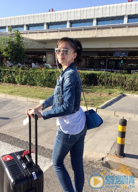 司珂华旅游照 司珂华高清写真_司珂华高清剧照
