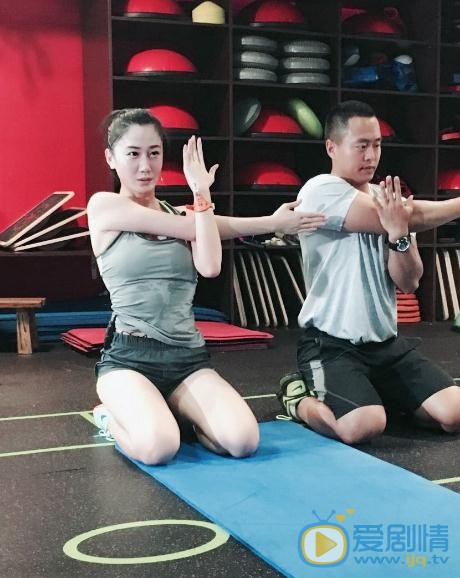 司珂华健身照 司珂华高清写真_司珂华高清剧照