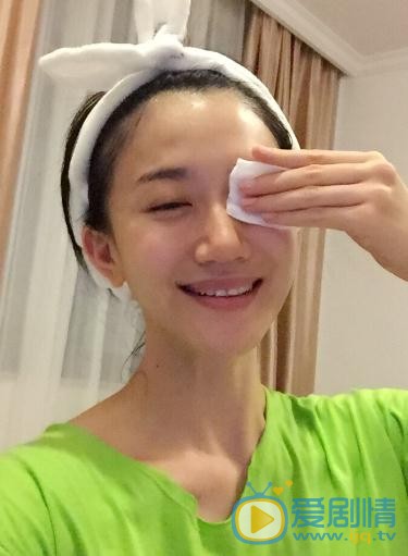 司珂华生活照 司珂华高清写真_司珂华高清剧照
