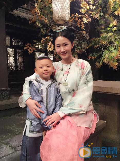 司珂华片场照 司珂华高清写真_司珂华高清剧照