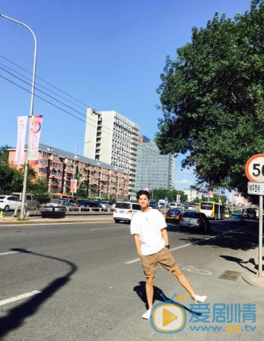 王艺霖帅气写真 王艺霖高清写真_王艺霖高清剧照