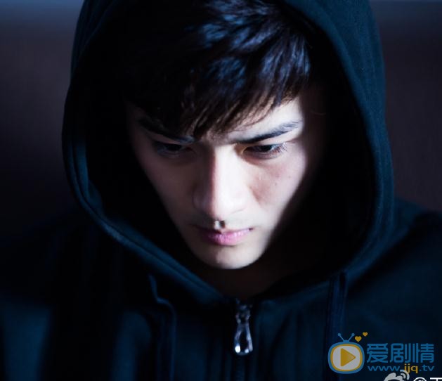 王艺霖《绿荫彩虹》剧照写真 王艺霖高清写真_王艺霖高清剧照
