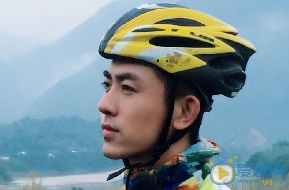 郎鹏生活照 郎鹏高清写真_郎鹏高清剧照