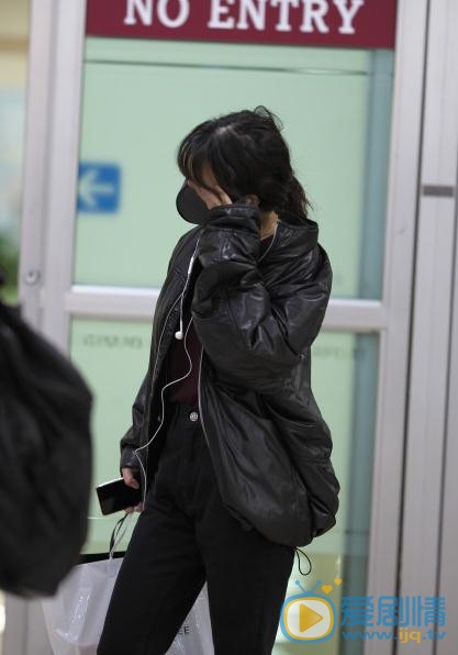 金雪炫机场照 金雪炫高清写真_金雪炫高清剧照